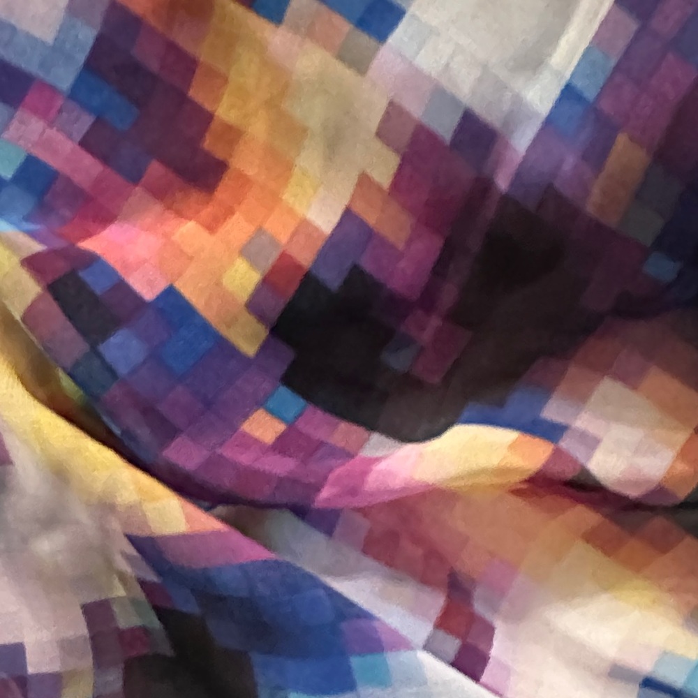 Calvin Klein Multicolor Pixelated Scarf - Picture 7 of 10